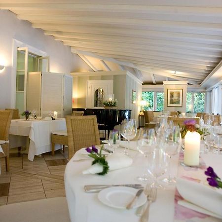 Hotel Restaurant Villa Fayence Wallerfangen Exteriér fotografie